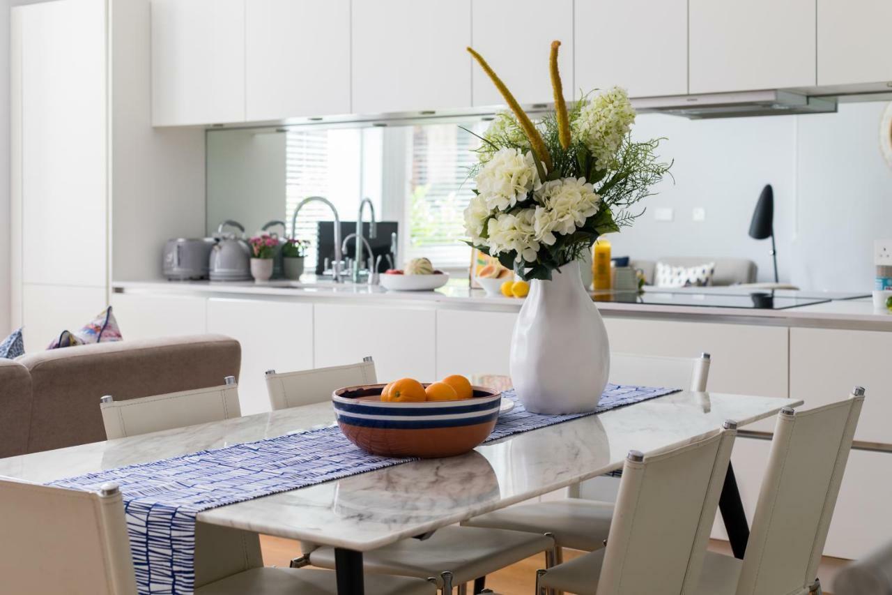 Kensington Court By Lime Street Apartment London Bagian luar foto