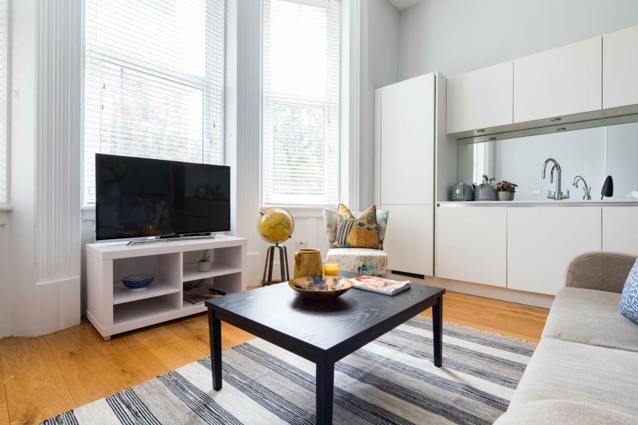 Kensington Court By Lime Street Apartment London Bagian luar foto