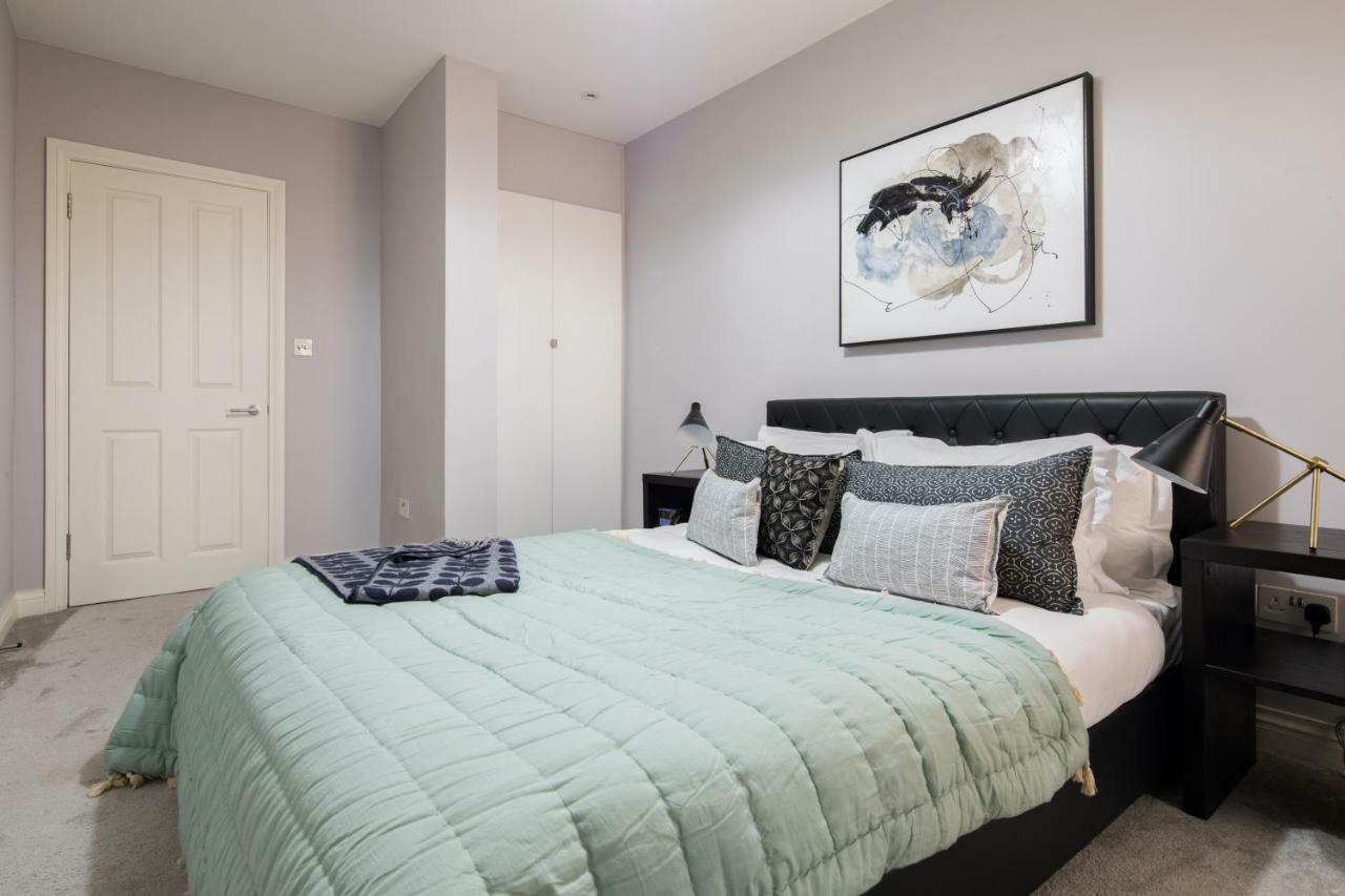 Kensington Court By Lime Street Apartment London Bagian luar foto